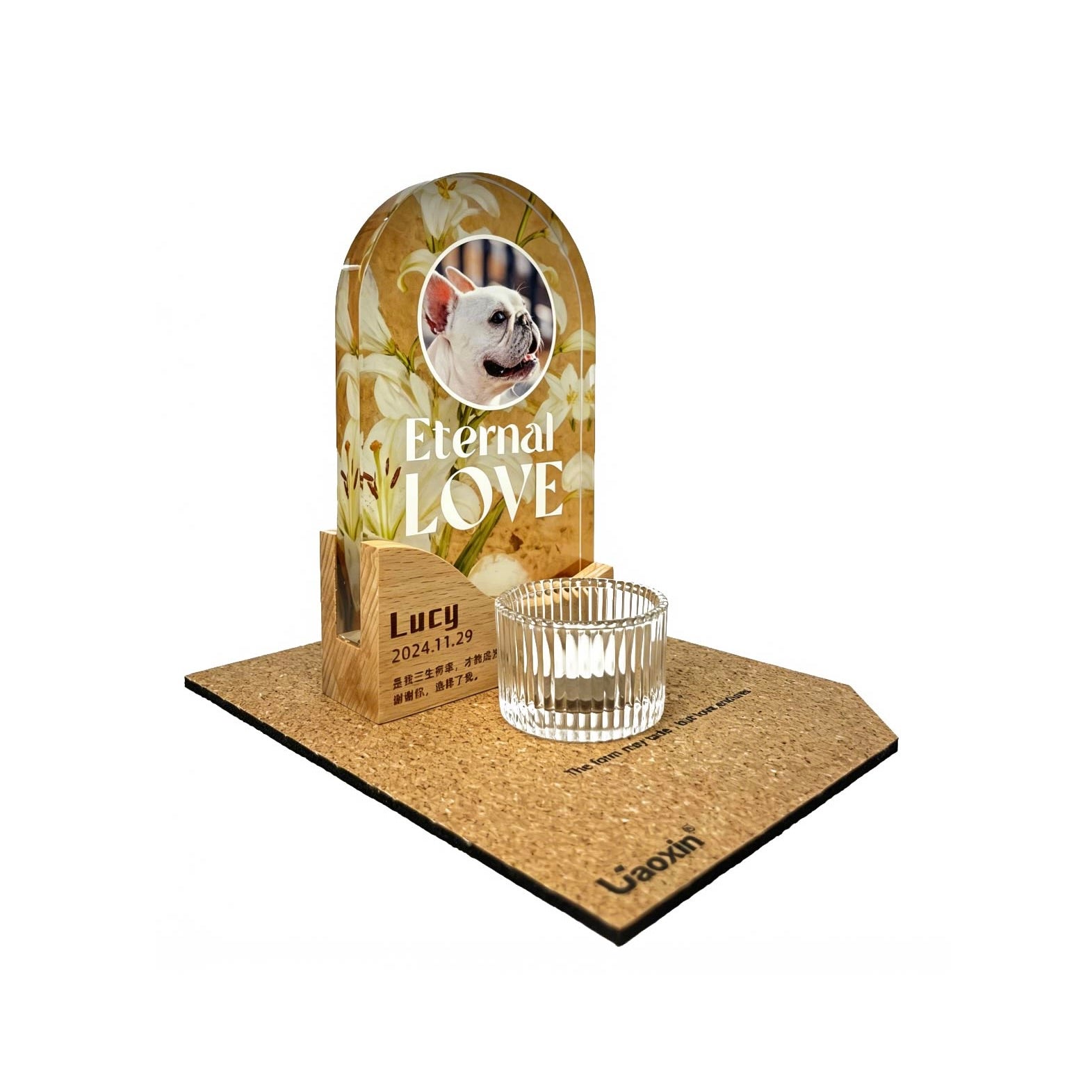 Pet memorial with a photo of a dog, 'Eternal Love' text, and a glass candle holder on a white background.
