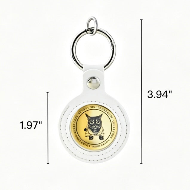 Keychain with a circular design featuring a cat illustration, measurements indicated on a white background.