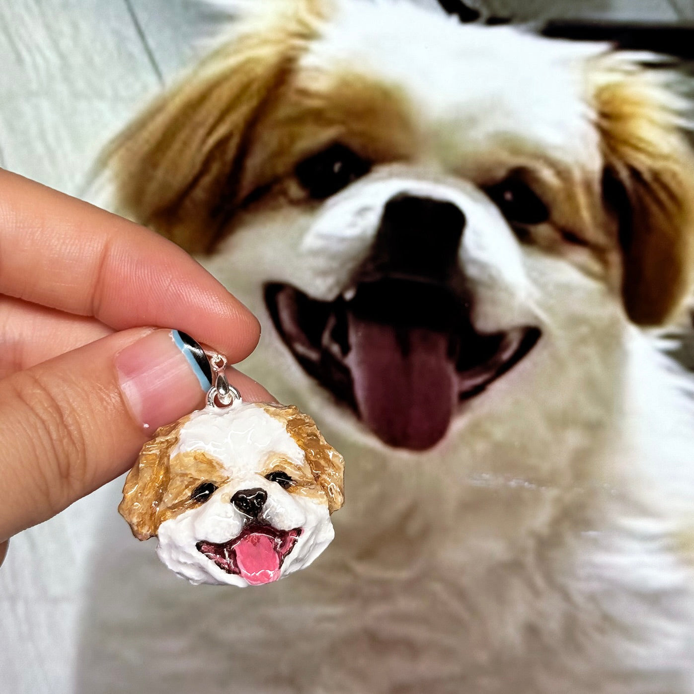 Detailed custom 3D Poodle face portrait jewelry piece, a lifelike miniature canine pendant accessory.